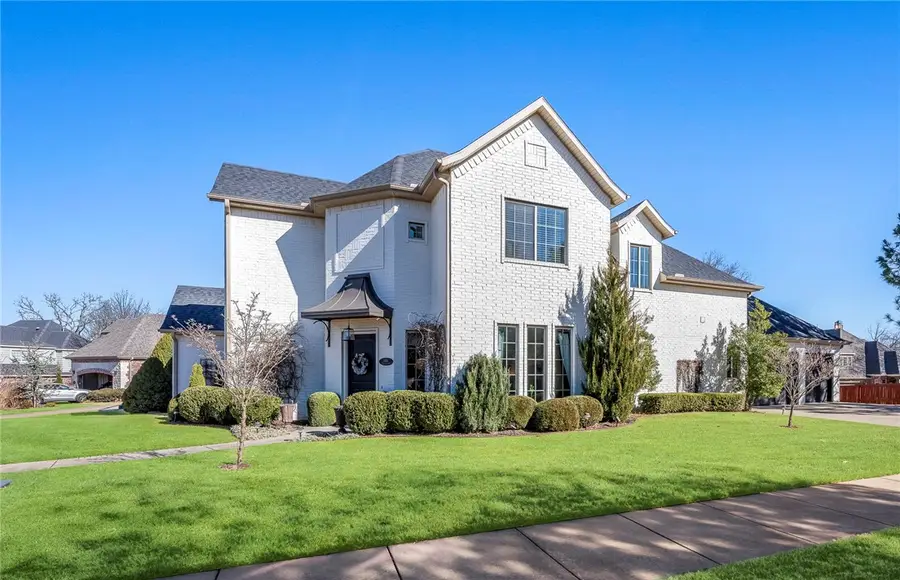 1106 NE Thorn Hill Road, Bentonville, AR 72712 - #2