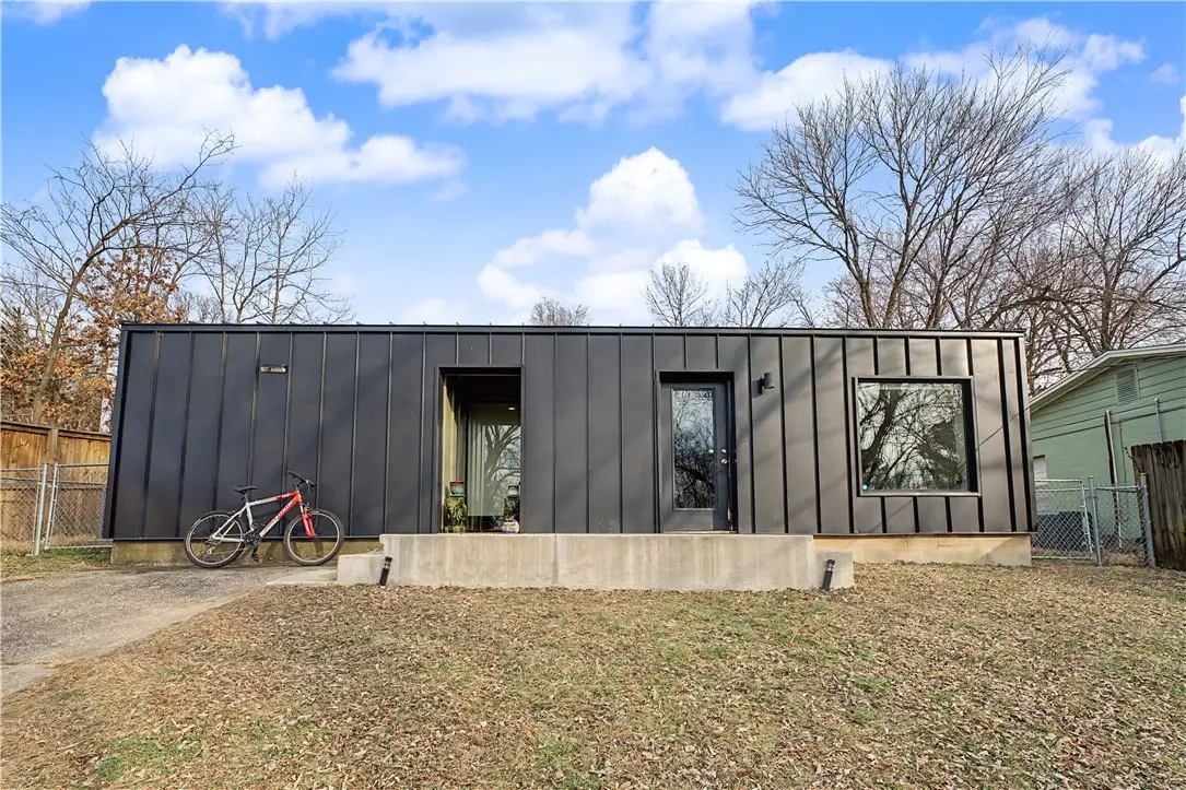 560 N Fallin Avenue, Fayetteville, AR 72701 - #1