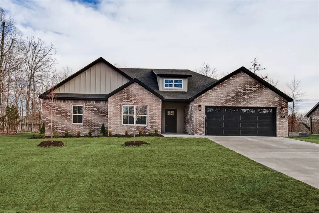 247 Kinross Drive, Bella Vista, AR 72715 - #1