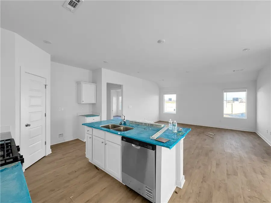 304 Greer Street, Pea Ridge, AR 72751 - Image #2