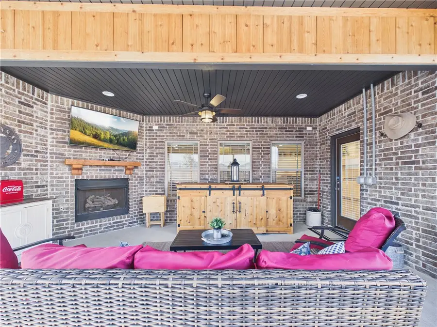 5713 61st Street, Rogers, AR 72758 - #2