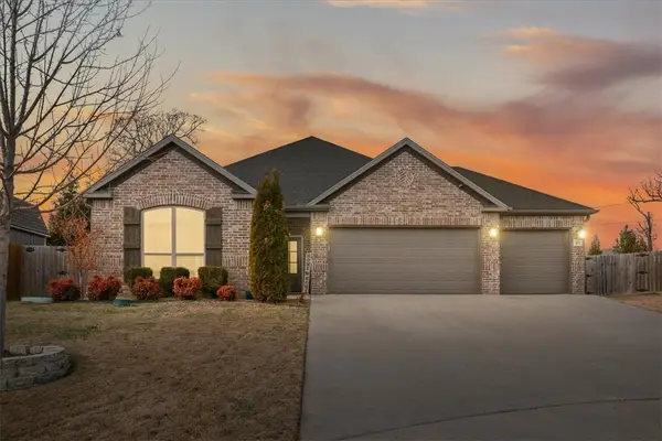 403 Shady Oak Circle, Cave Springs, AR 72718