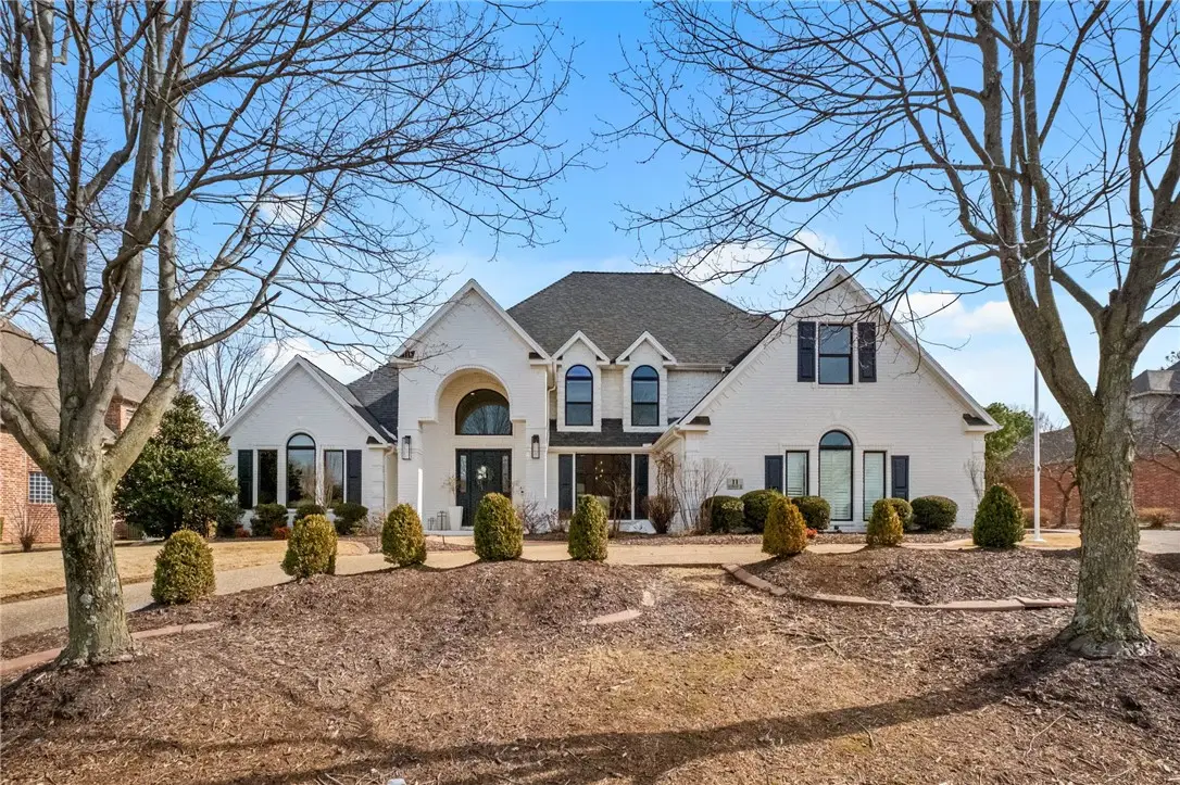 11 Sherwood Drive, Rogers, AR 72758 - #1