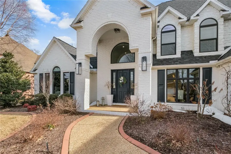 11 Sherwood Drive, Rogers, AR 72758 - #3