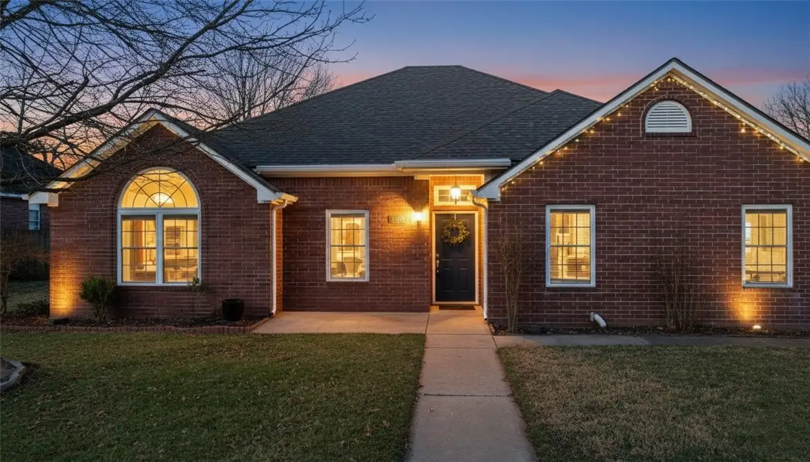 3900 Maple Road, Bentonville, AR 72713 - #1