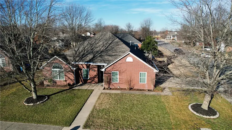 3900 Maple Road, Bentonville, AR 72713 - #2