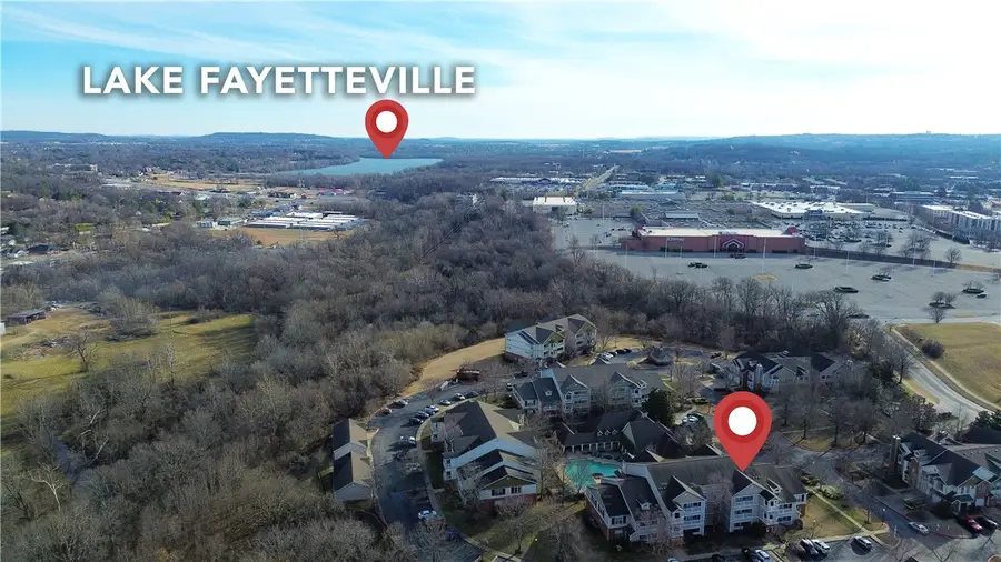 4230 NW Meadow Creek Circle, Fayetteville, AR 72703 - #3