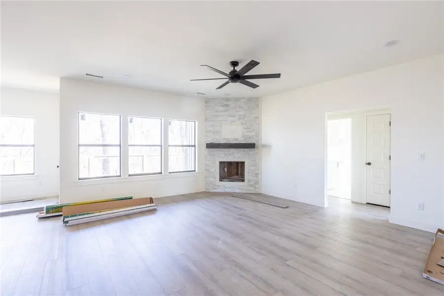 30 Brentwood Drive, Bella Vista, AR 72715 - #2