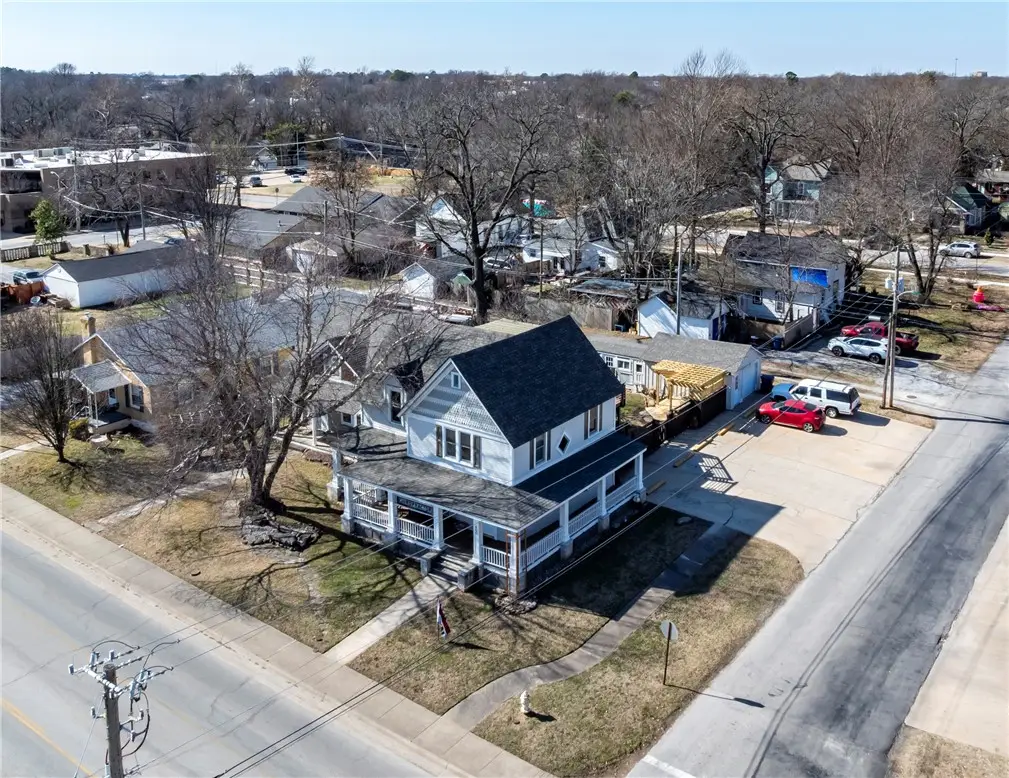 400 Mount Olive Street, Siloam Springs, AR 72761 - #1