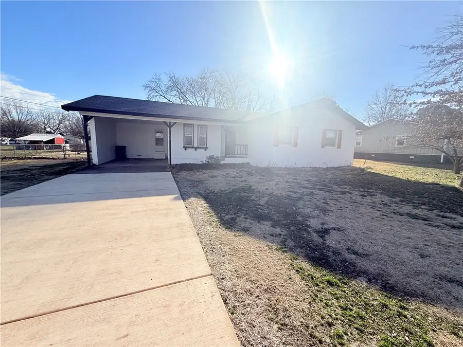 178 Davis Street, Pea Ridge, AR 72751 - #3