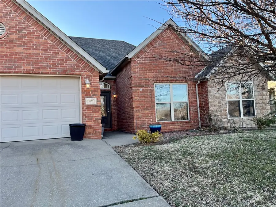 321 Essex Way, Centerton, AR 72719 - #2