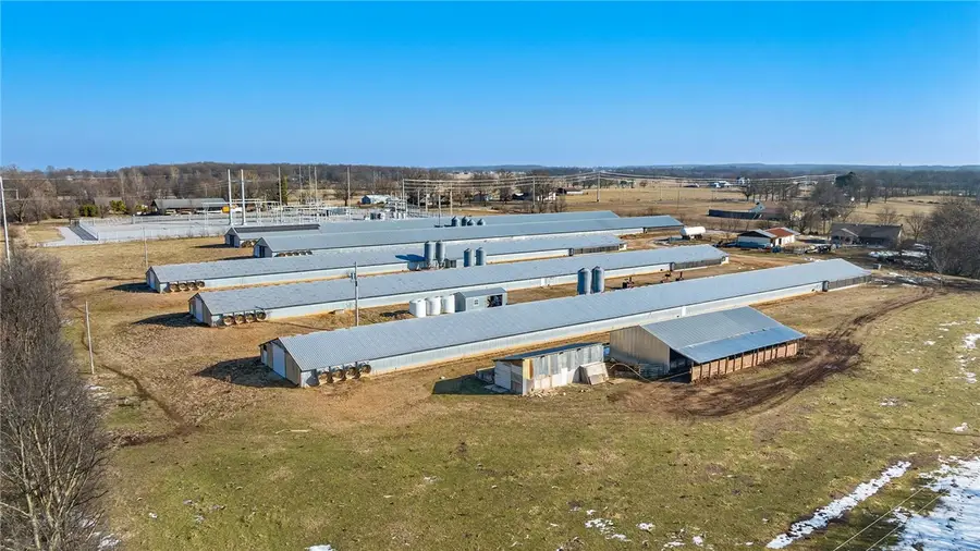 11013 Wpa Road, Gentry, AR 72734 - #3