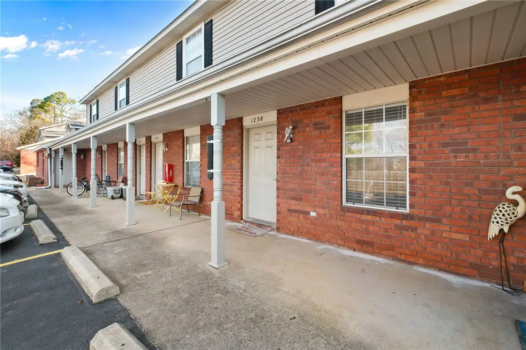 1238 Iron Horse Drive, Fayetteville, AR 72703 - #1