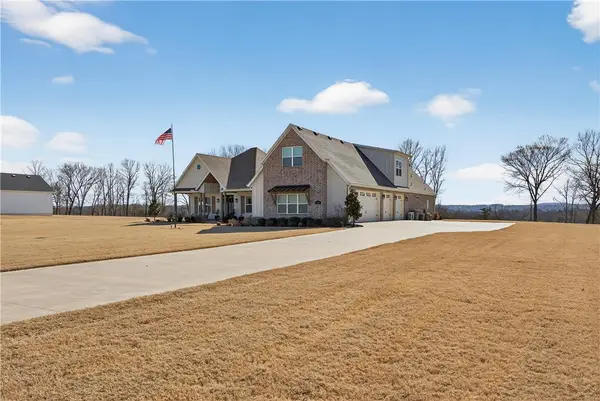 1455 River Point, Fayetteville, AR 72703