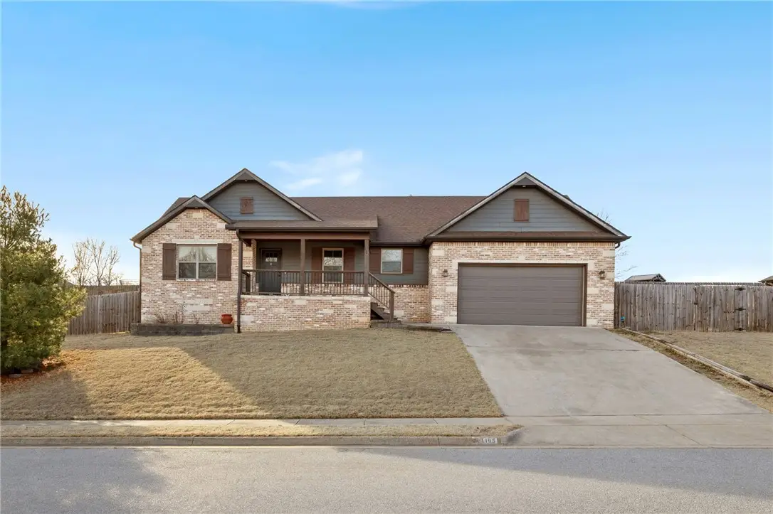 1105 Nemett Circle, Pea Ridge, AR 72751 - #1