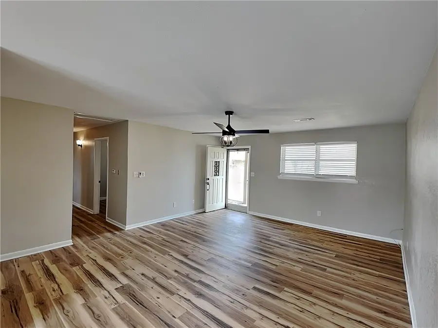 1810 S Beth Drive, Rogers, AR 72758 - #2