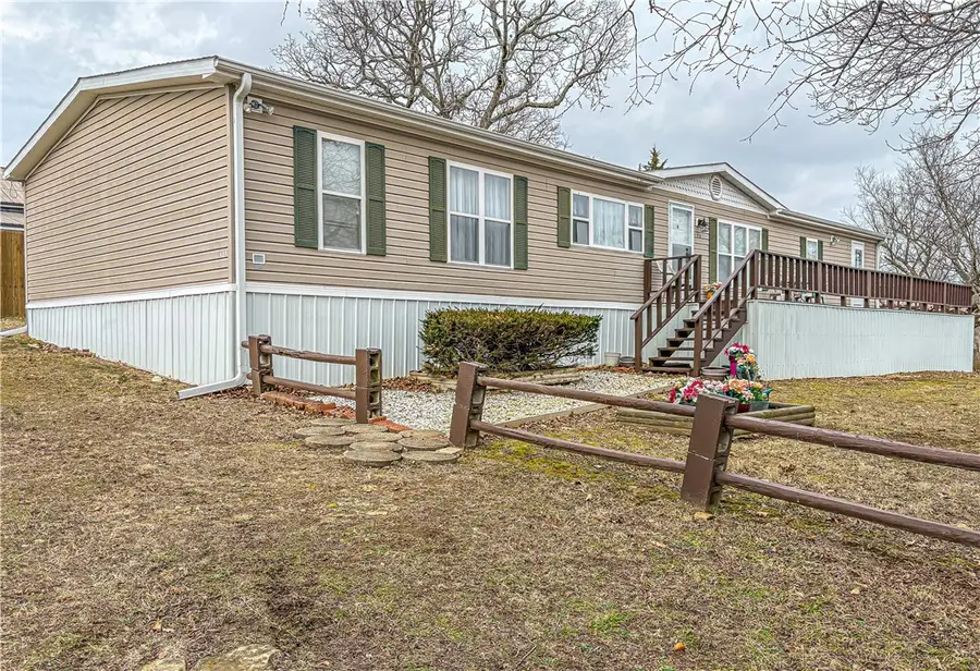 316 W 4th Street, Yellville, AR 72687 - #2