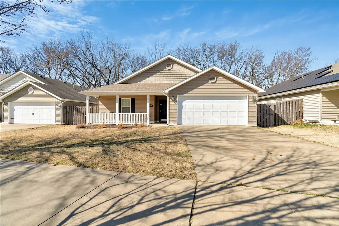 1449 S Holland Drive, Fayetteville, AR 72704 - #1