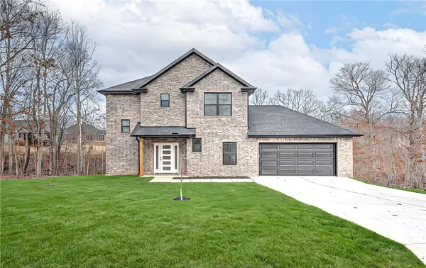 3 Clackmannan Circle, Bella Vista, AR 72715