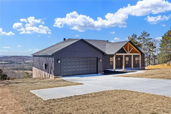 3350 Crow Mountain Road, Russellville, AR 72802