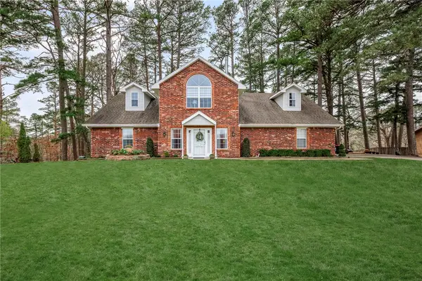 5 Pine Trail Road, Rogers, AR 72756