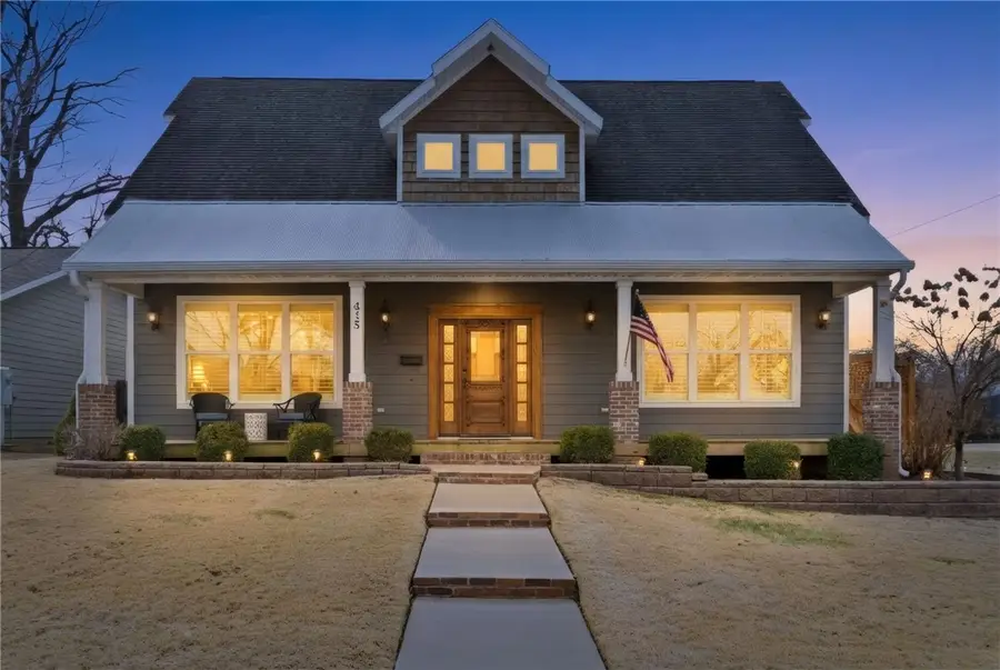 415 NW 5th Street, Bentonville, AR 72712 - #2