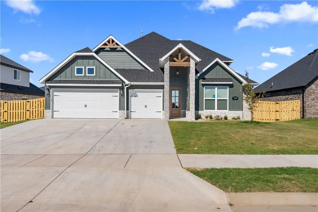 1111 Canyon Maple Street, Centerton, AR 72719 - #1