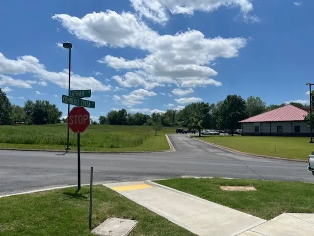 325 S 6th Street, Lowell, AR 72745 - #1