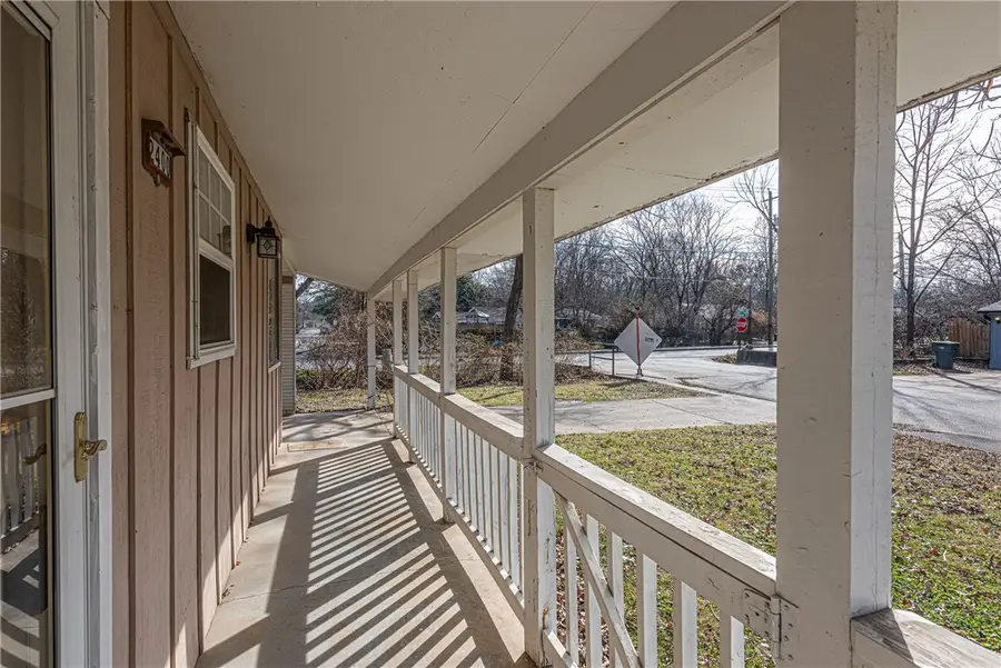 2400 Valley Drive, Fayetteville, AR 72703 - #3