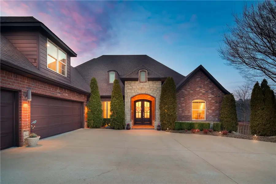 361 N Limestone Drive, Fayetteville, AR 72701 - #2