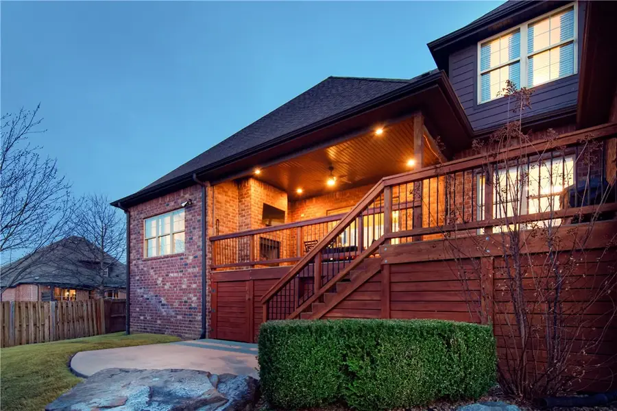 361 N Limestone Drive, Fayetteville, AR 72701 - #3