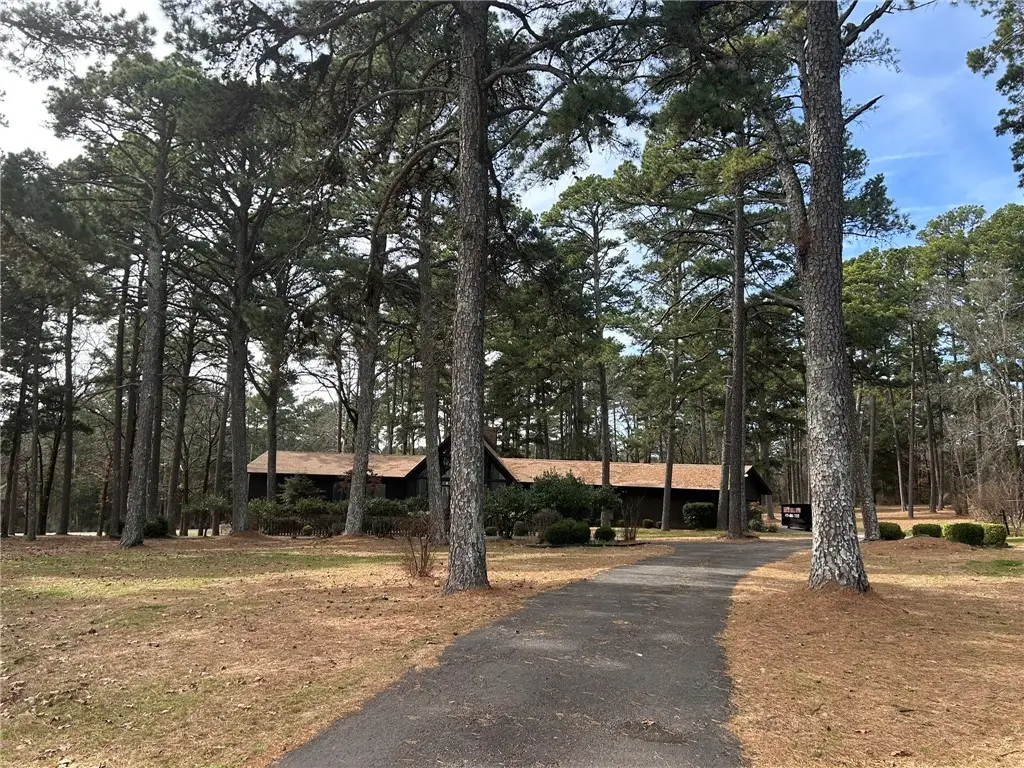 216 Quarry Road, Russellville, AR 72802 - #1