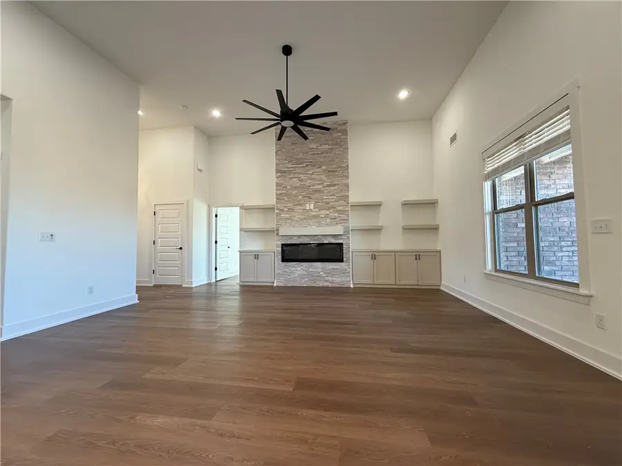 6602 Basswood Avenue, Bentonville, AR 72713 - #3