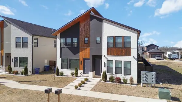 1149 NE Monroe Street, Bentonville, AR 72712