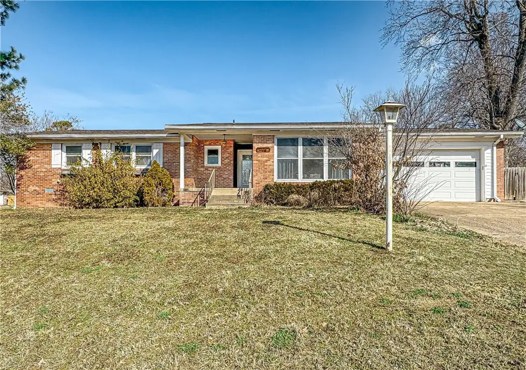 1609 Cherokee Circle, Harrison, AR 72601 - #1