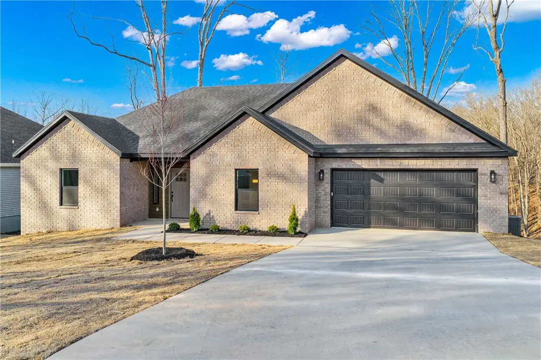 4 Bridlington Drive, Bella Vista, AR 72714 - #1