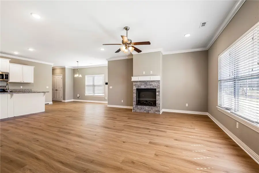 121 Carrington Avenue #B, Lowell, AR 72745 - #3