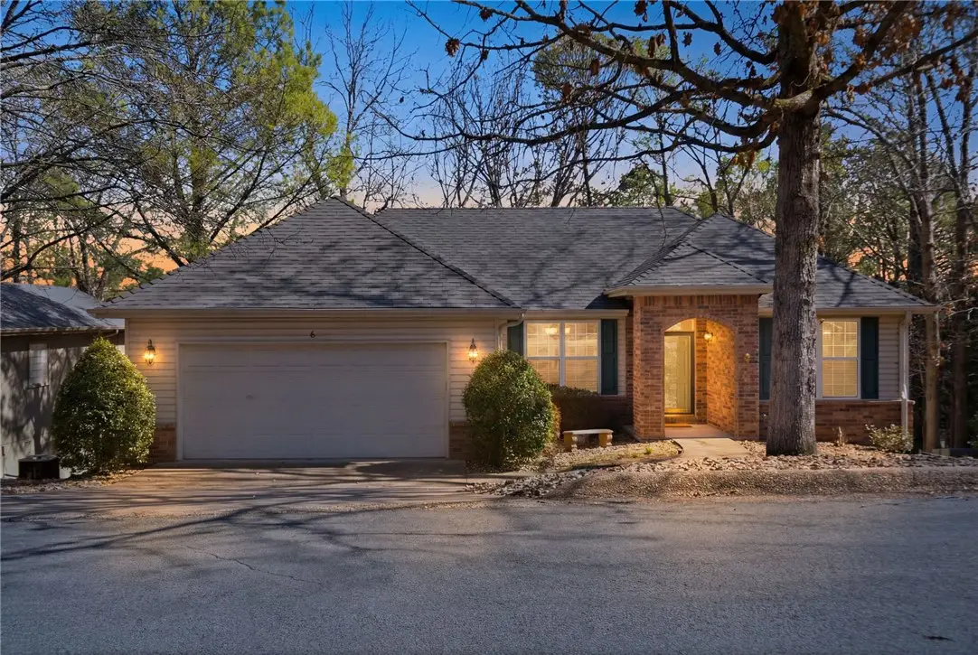 6 E Williamsburg Lane, Bella Vista, AR 72715 - #1