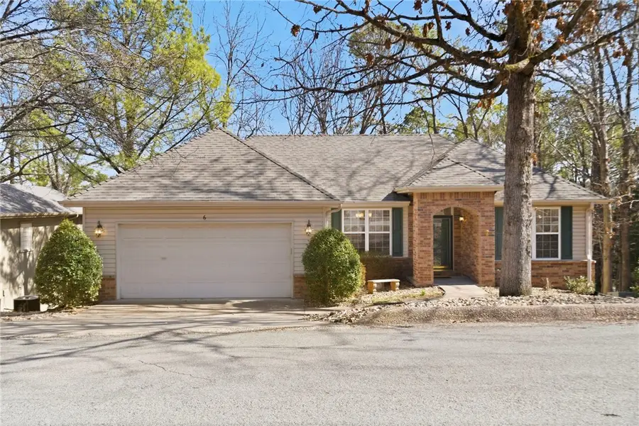 6 E Williamsburg Lane, Bella Vista, AR 72715 - #2