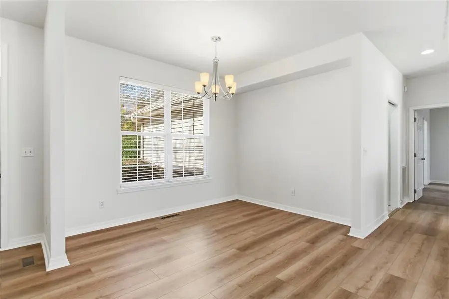 6 E Williamsburg Lane, Bella Vista, AR 72715 - #3