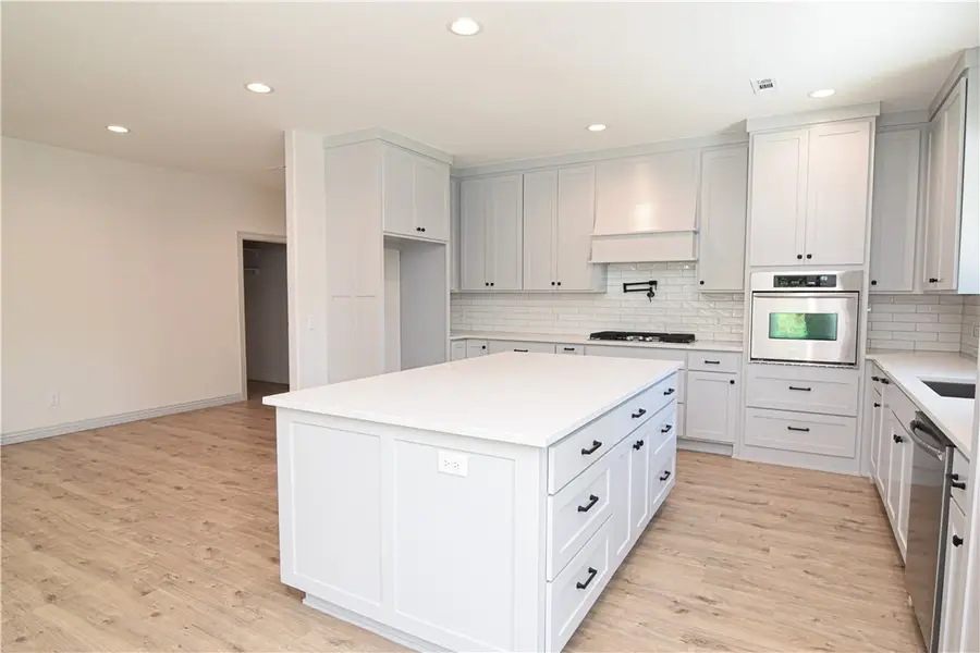 13734 Canal Street, Rogers, AR 72758 - #3