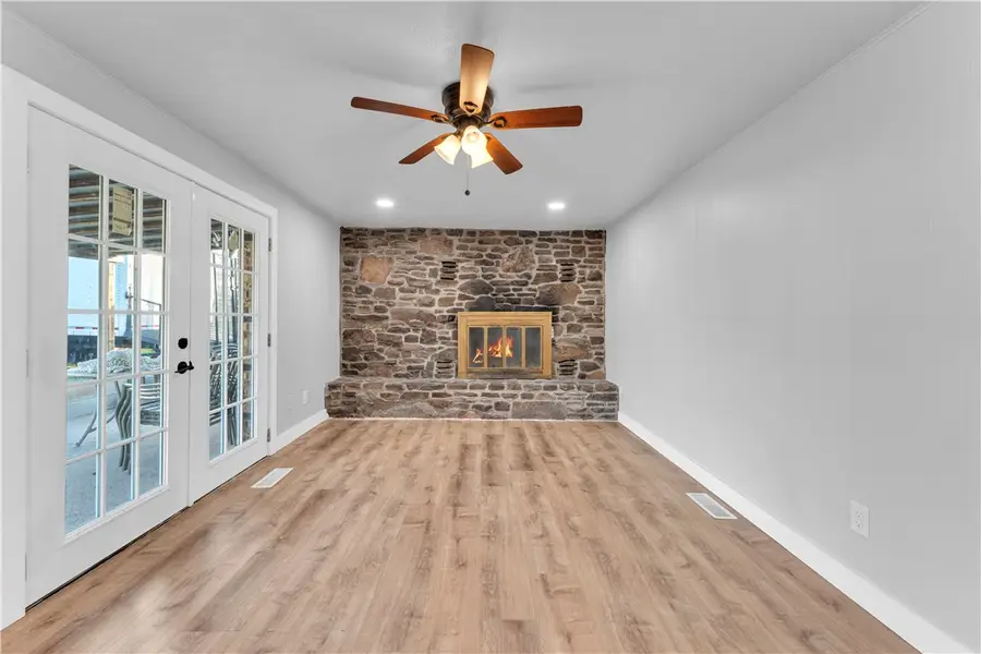 1813 S " J " Street, Rogers, AR 72756 - #2