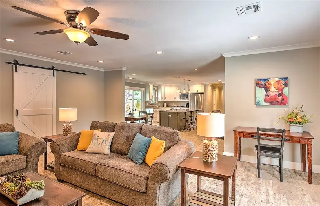 204 SW G Street, Bentonville, AR 72712 - #1