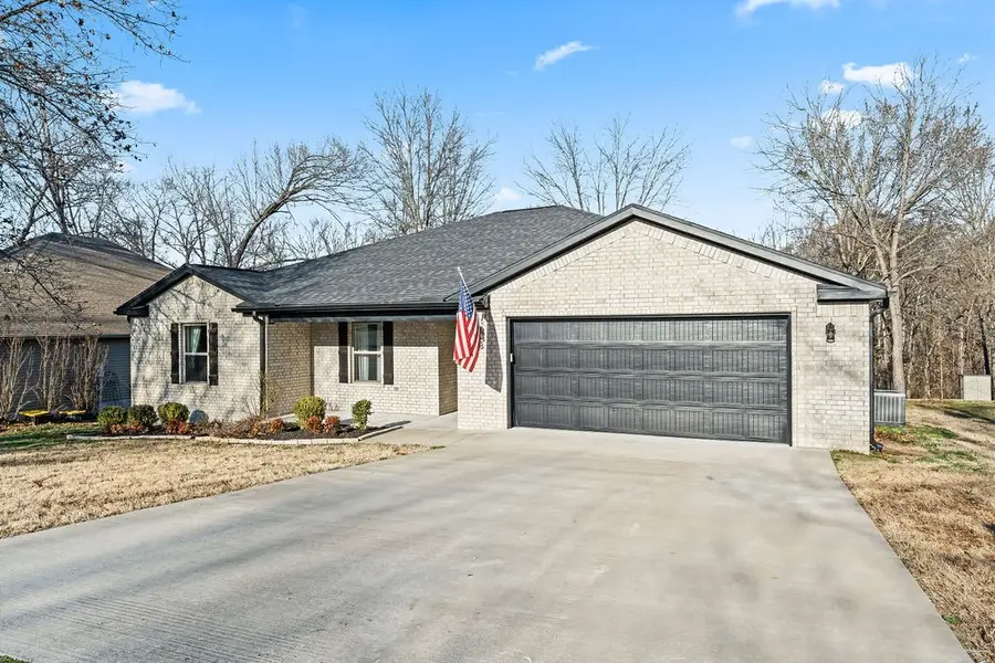 8 Charing Drive, Bella Vista, AR 72714 - #2