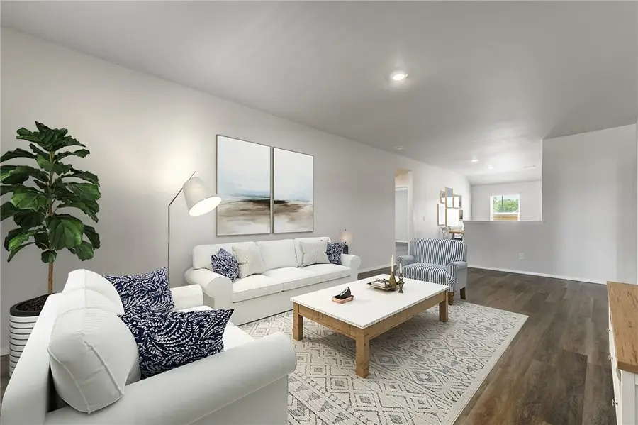 812 W Tanner Avenue, Siloam Springs, AR 72761 - #3