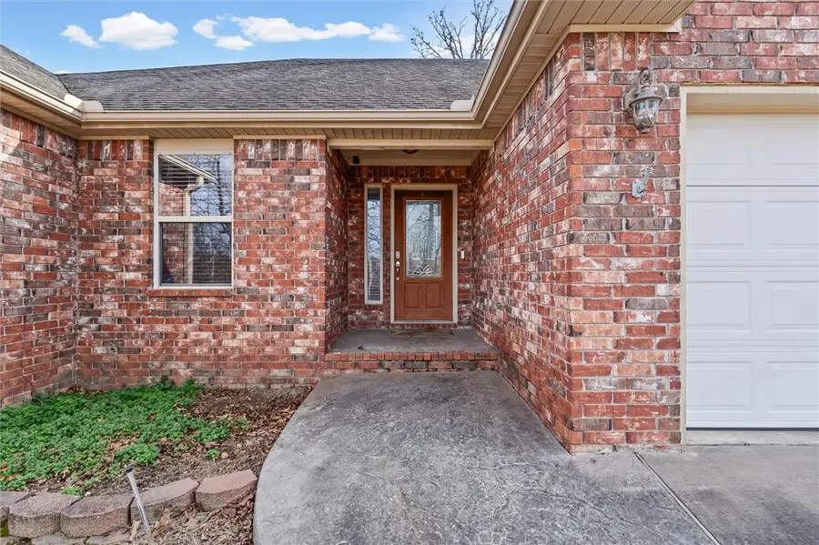 1 Buckden Lane, Bella Vista, AR 72715 - #2