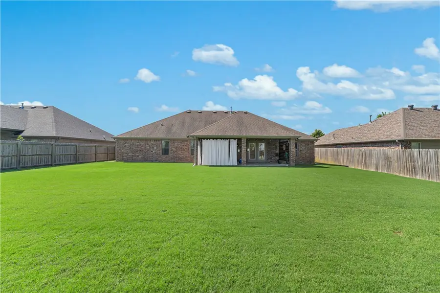 1508 Parkside Circle, Cave Springs, AR 72718 - #2