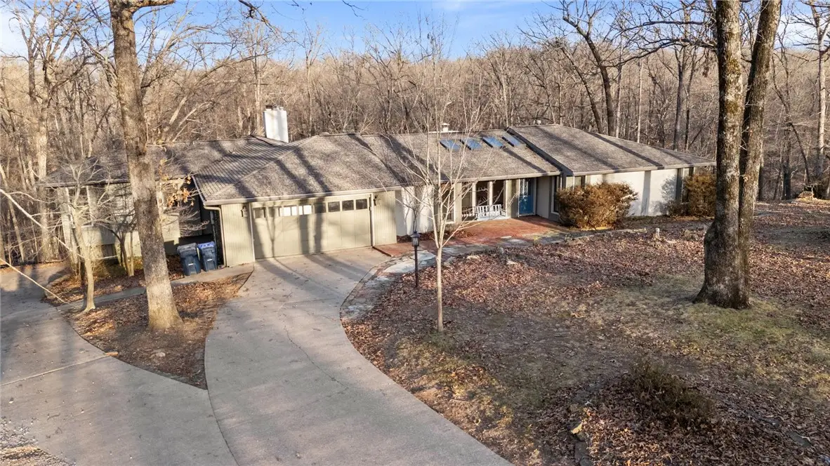 1113 E Walnut Street, Rogers, AR 72756 - #1