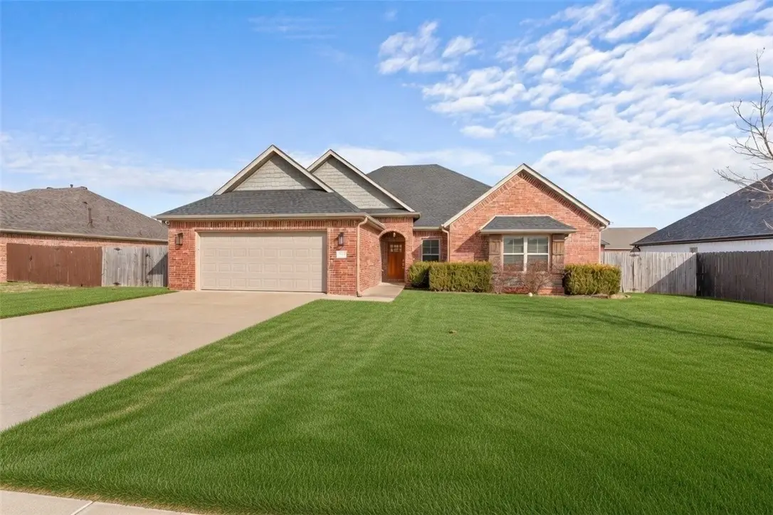 236 Ranalli Avenue, Tontitown, AR 72762 - #1