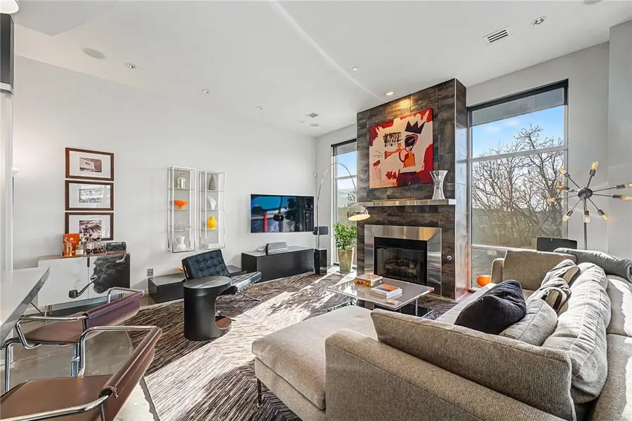 2000 S Promenade Boulevard #305D, Rogers, AR 72758 - #2